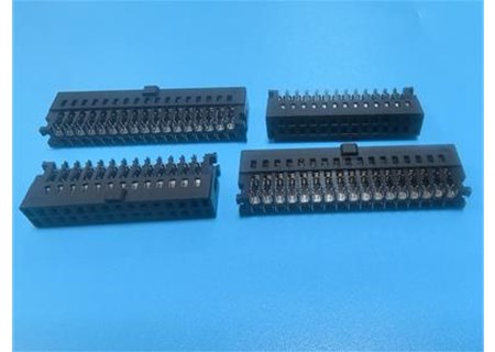 捷友連接器開發歐姆龍連接器：以專業開發能力，打造高可靠連接解決方案